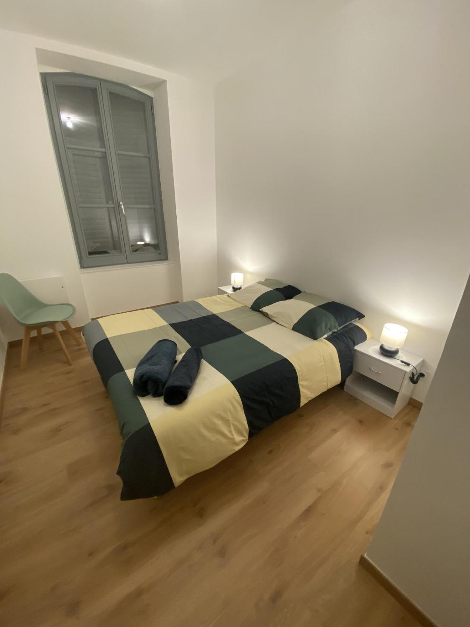 Royat : Superbe Appartement En Face Des Thermes Exterior foto